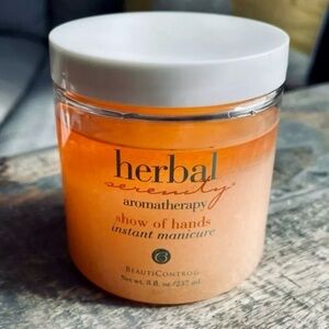 Beauticontrol Instant Manicure Exfoliating scrub New!